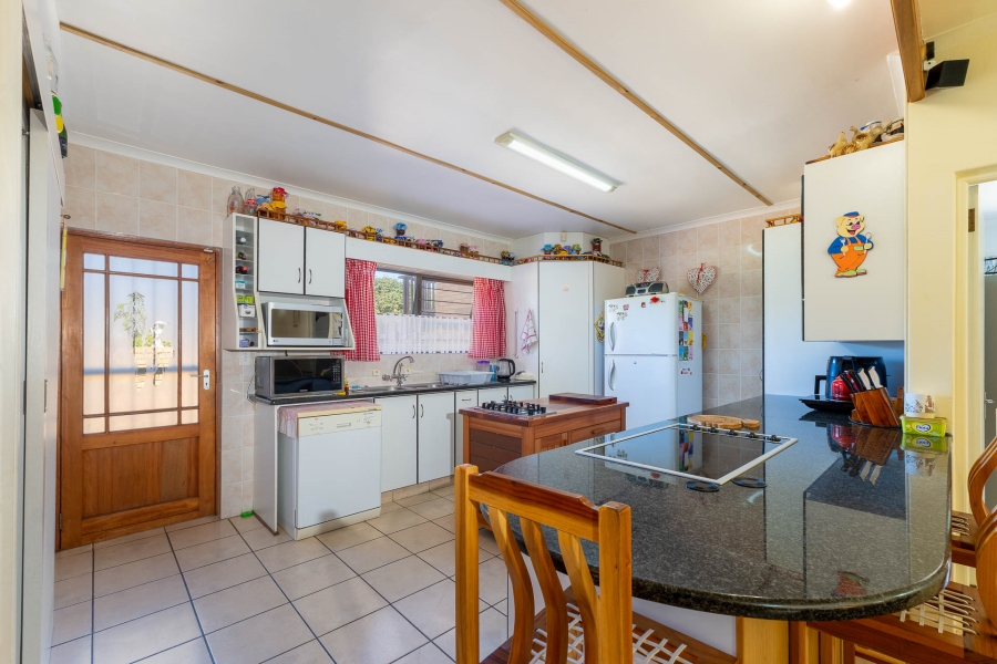 4 Bedroom Property for Sale in Hersham Western Cape
